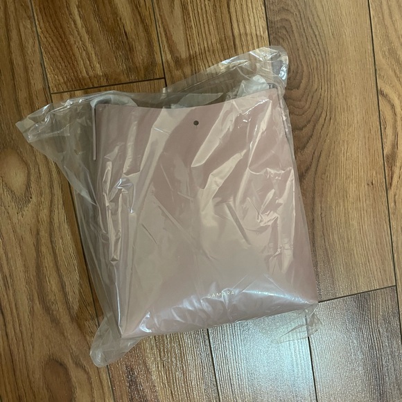 🆕 Samara Shoulder Bag Peony - Picture 4 of 9